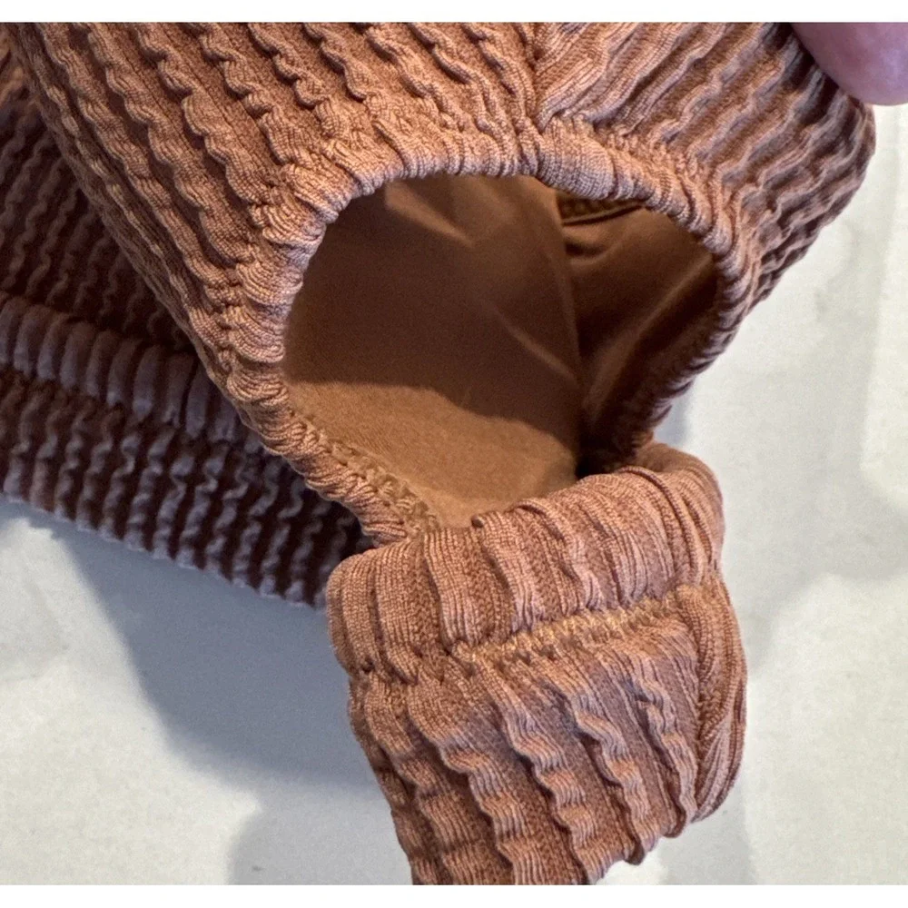 Aerie Crinkle Scoop Encolure Degagee Cut Out Bikini Top Size XS Brown Textured